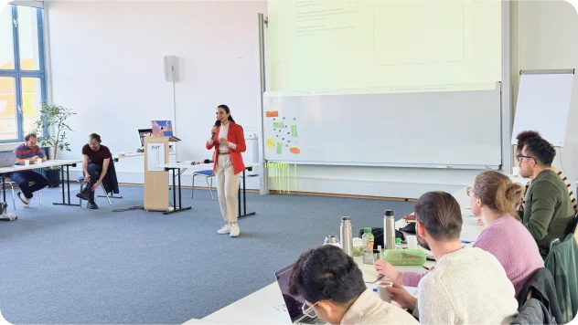 Gaby speaking at BHT Startup Hub